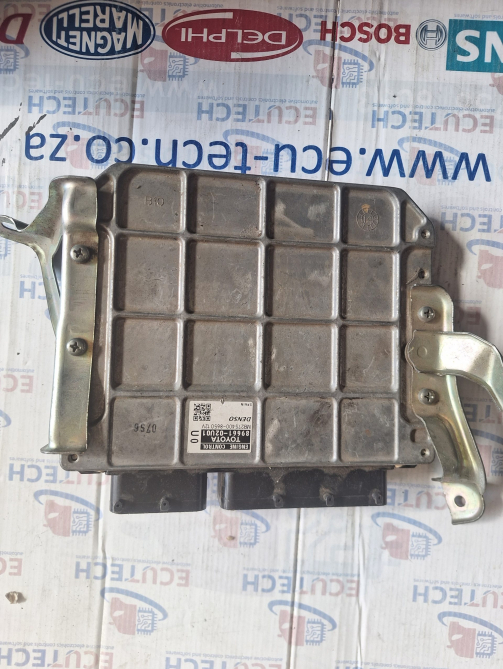 TOYOTA COROLLA ECU COMPUTER BOX 89661-02U01