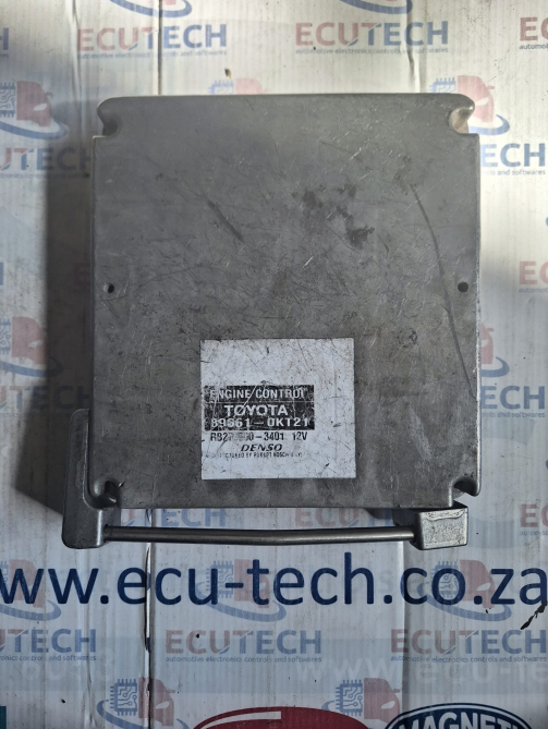 TOYOTA HILUX FORTUNER AT 89661-0KT21 ECU COMPUTER BOX