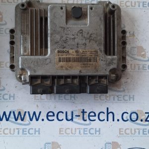 Renault Megane Scenic 1.98200391966 ECU 0281011776